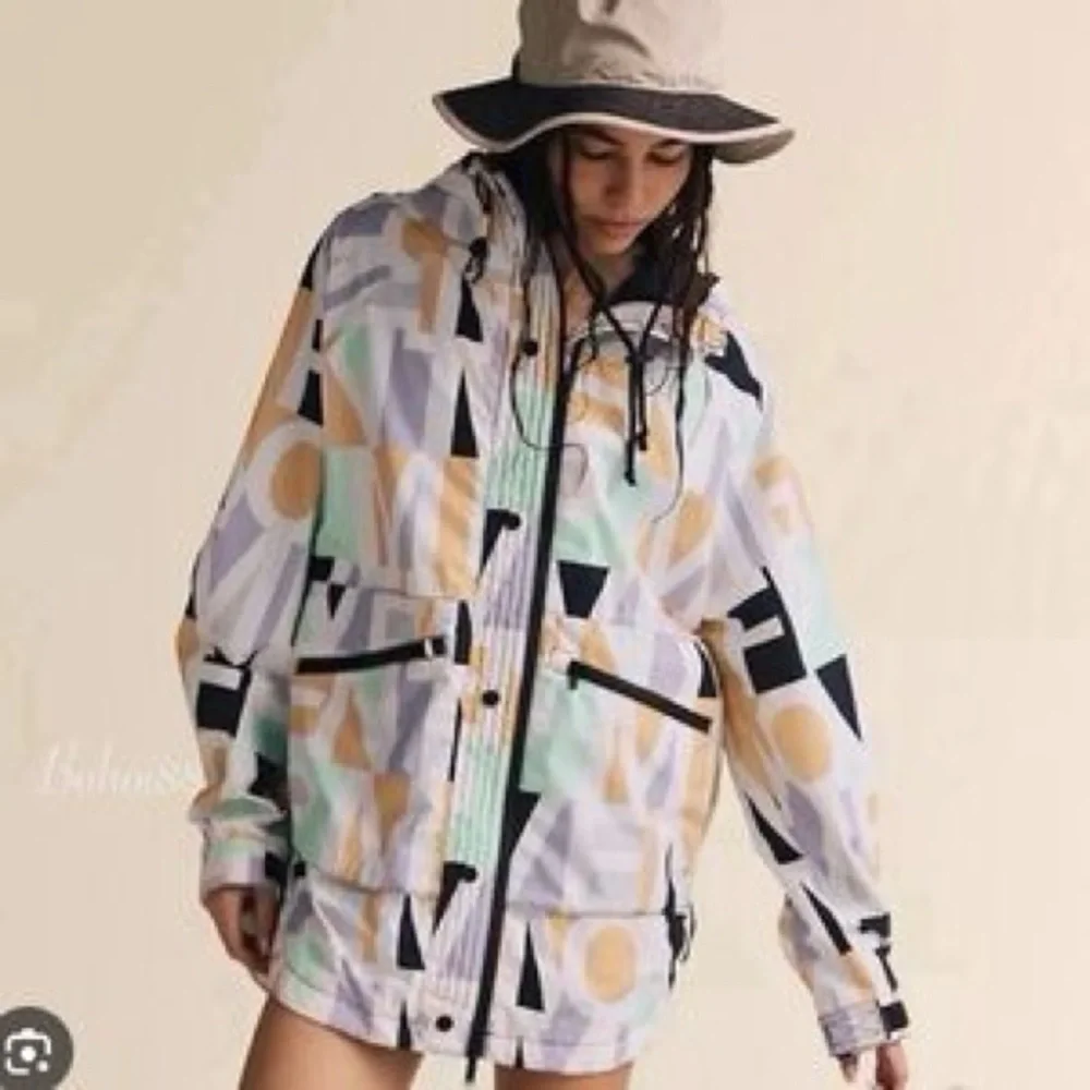 NWT Free People Movement Singin’ In The Rain Printed Packable Jacket